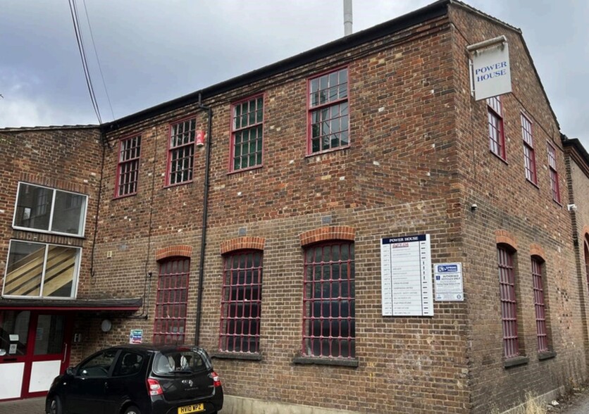 Higham Mead, Chesham à vendre - Photo principale – Image 1 sur 9