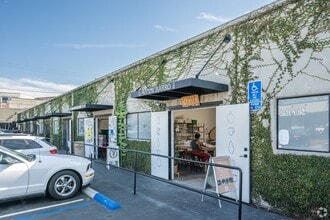 2937 Bristol St, Costa Mesa, CA à louer Photo intérieure– Image 1 sur 2