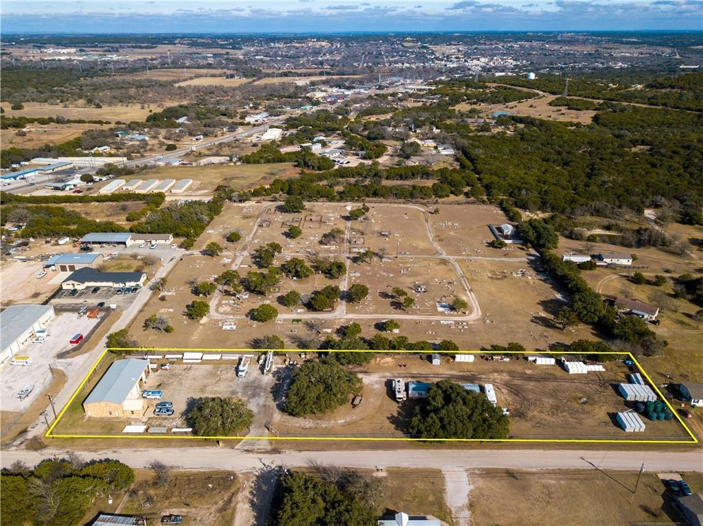 500 Southland Dr, Burnet, TX à louer Photo principale– Image 1 sur 41