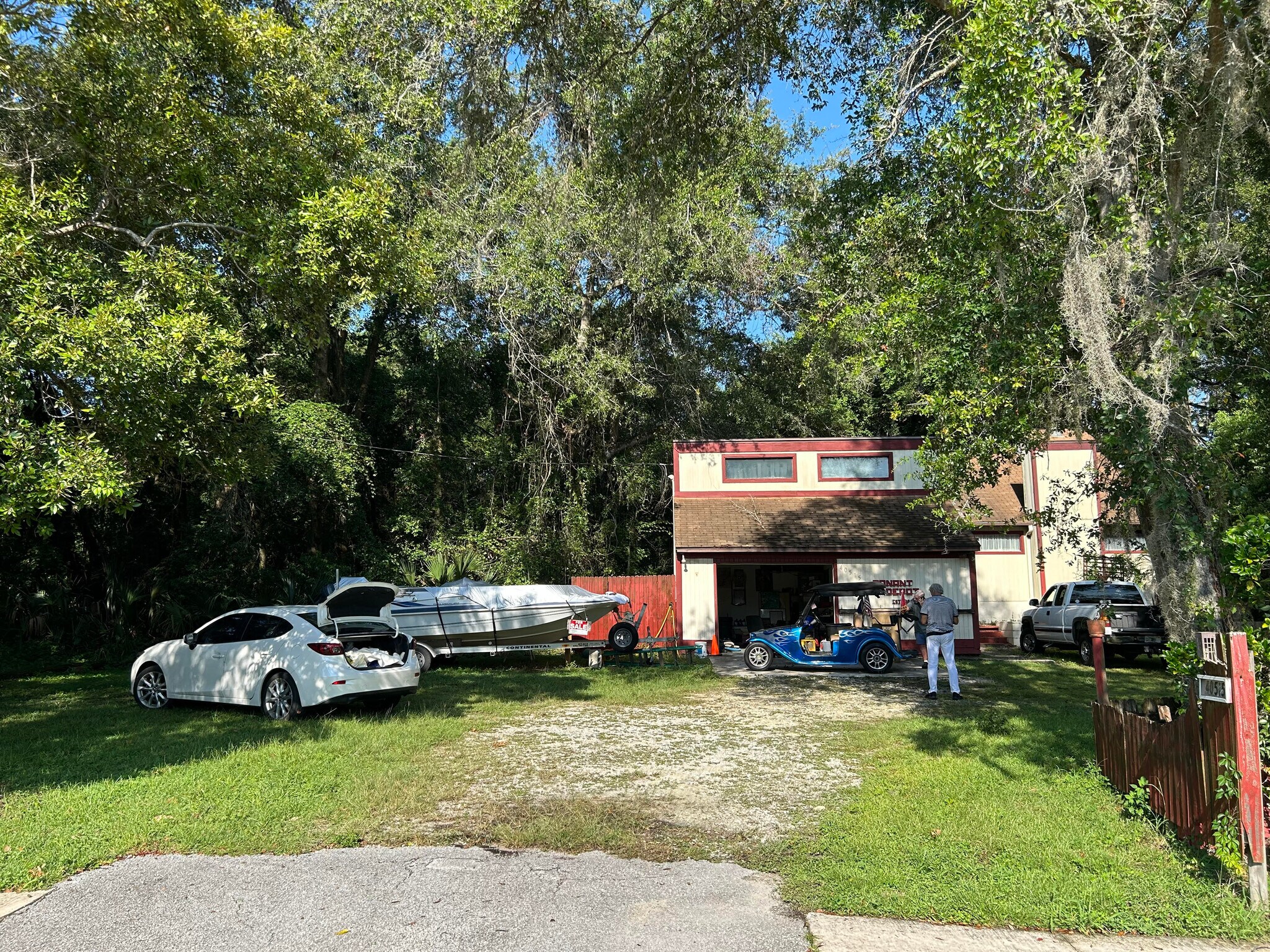 40515 County Road 25, Lady Lake, FL à vendre Photo de l’immeuble– Image 1 sur 6