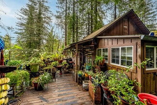 Plus de détails pour 17910 Old Monte Rio Rd, Guerneville, CA - Logement à vendre