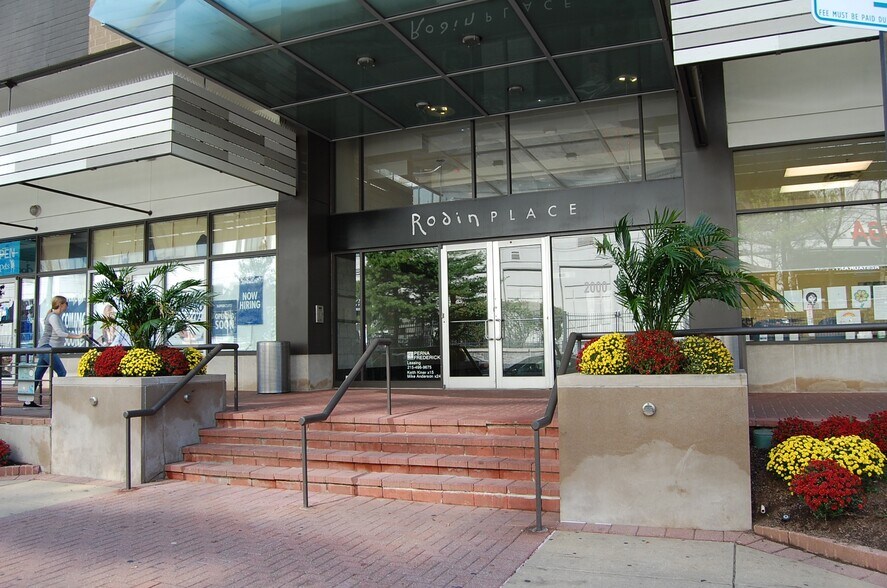 2000 Hamilton St, Philadelphia, PA à louer - Photo de l’immeuble – Image 2 sur 7