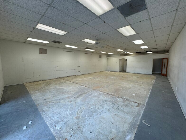 997 W San Marcos Blvd, San Marcos, CA à louer - Photo de l’immeuble – Image 2 sur 7