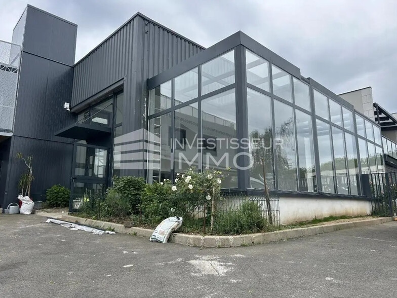 Local commercial dans Baillet-en-France à louer - Photo de l’immeuble – Image 1 sur 7