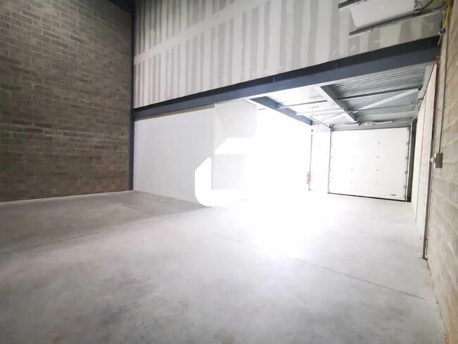 Plus de détails pour 24-30 Avenue Du Gué Langlois, Bussy-Saint-Martin - Bureau, Local d'activités à louer