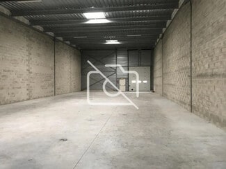 Plus de détails pour Industriel/Logistique à louer