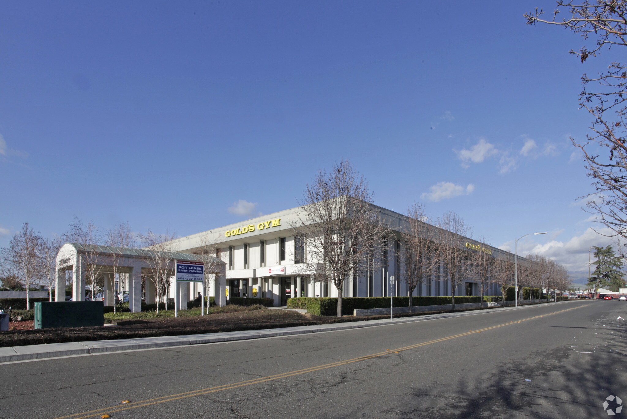 1887 Monterey Hwy, San Jose, CA à louer Photo principale– Image 1 sur 12