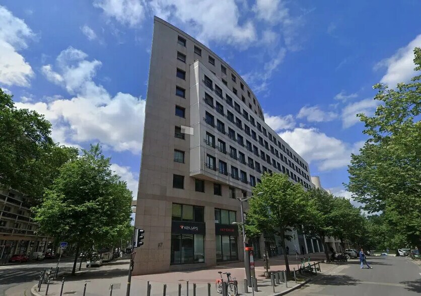 Bureau dans Lyon à louer - Photo de l’immeuble – Image 1 sur 11