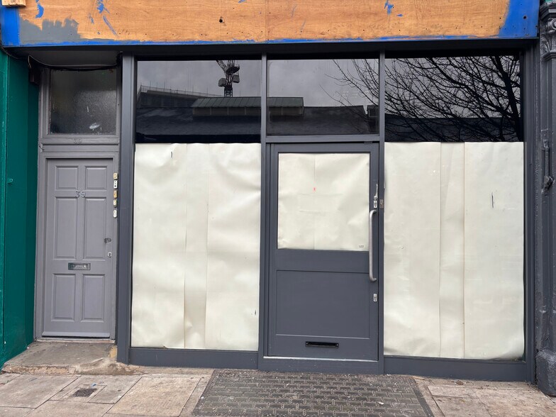39 Chalk Farm Rd, Londres à louer - Photo de l’immeuble – Image 2 sur 2