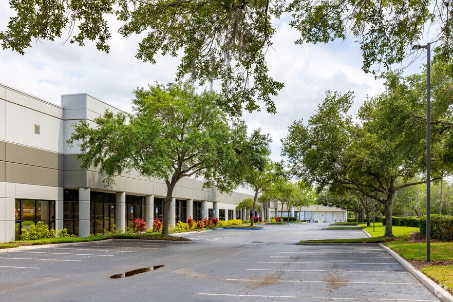 7022 Tpc Dr, Orlando, FL à louer - Photo de l’immeuble – Image 3 sur 4