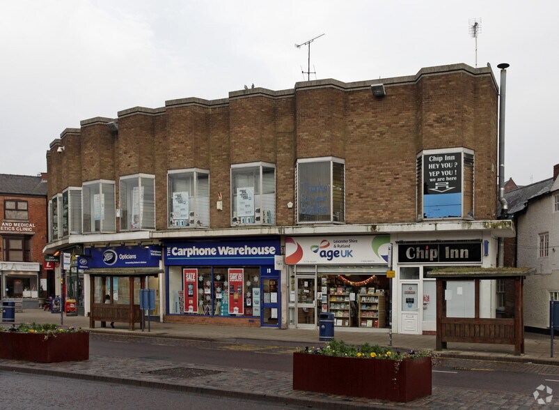 20 The Sq, Market Harborough à vendre - Photo de l’immeuble – Image 2 sur 2
