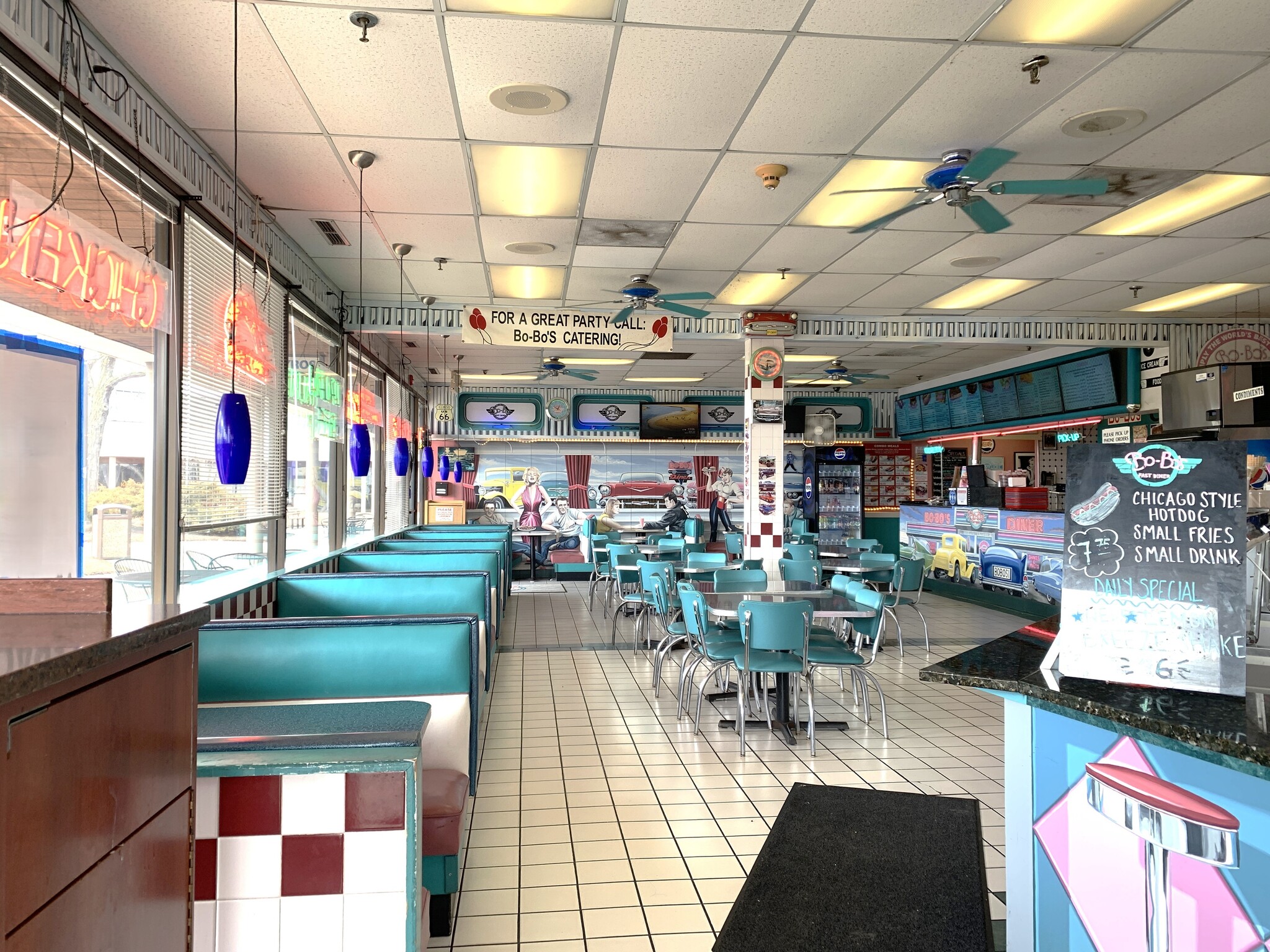 220-290 Hawthorn Rd, Vernon Hills, IL à louer Photo intérieure– Image 1 sur 2