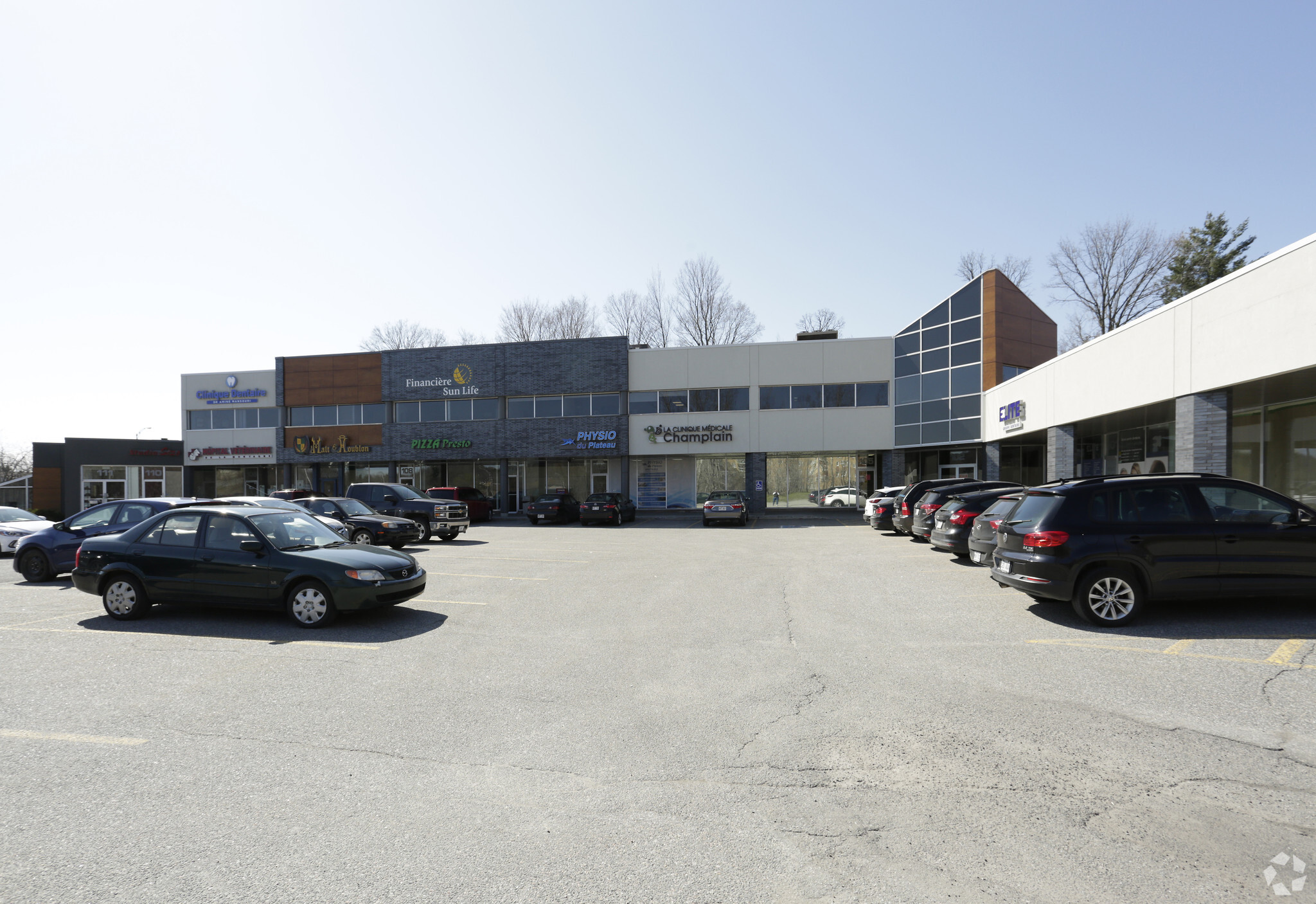 260 Boul Saint-Raymond, Gatineau, QC à louer Photo principale– Image 1 sur 9