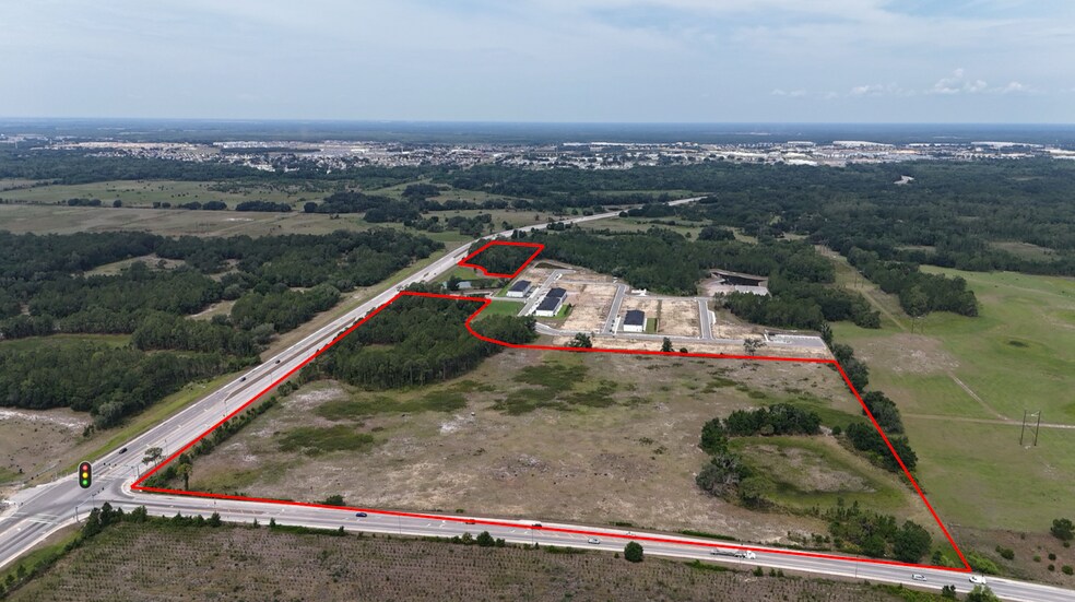 Pine Tree Trail, Davenport, FL à vendre - Aérien – Image 1 sur 4