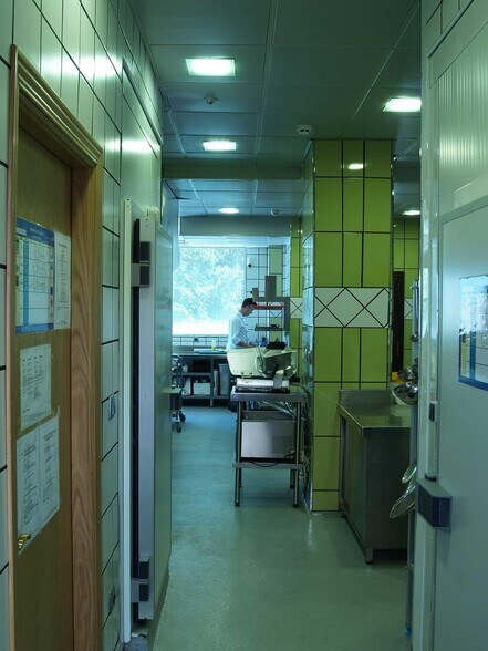 Local commercial dans Cáceres à vendre - Photo de l’immeuble – Image 2 sur 5