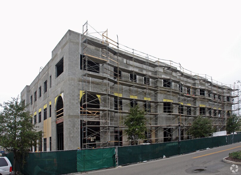 4798 New Broad St, Orlando, FL à louer - Photo de l’immeuble – Image 3 sur 13