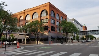 Plus de détails pour 230 2nd St SE, Cedar Rapids, IA - Bureau, Bureau/Local commercial à louer