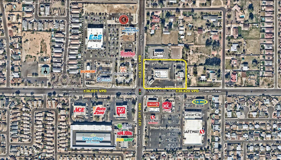 8282 W Camelback Rd, Glendale, AZ à louer - Photo de l’immeuble – Image 2 sur 4