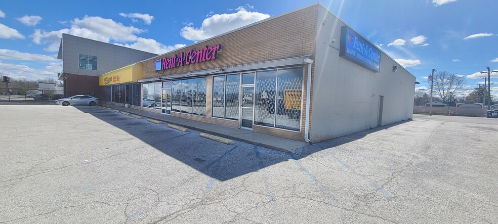 5411 W Washington St, Indianapolis, IN à louer - Photo de l’immeuble – Image 3 sur 4