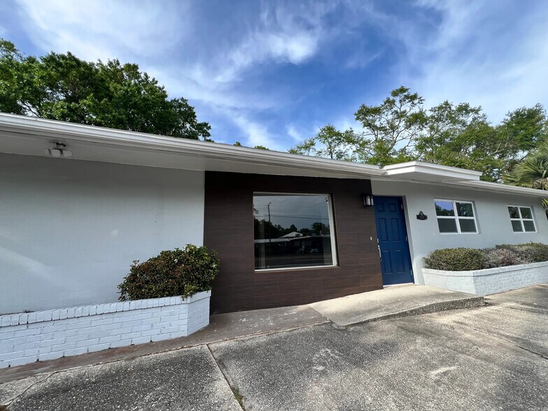 1514 Garden St, Titusville, FL à vendre - Photo principale – Image 1 sur 1