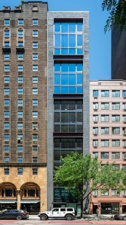 139 E 23rd St, New York, NY à louer - Photo de l’immeuble – Image 2 sur 7