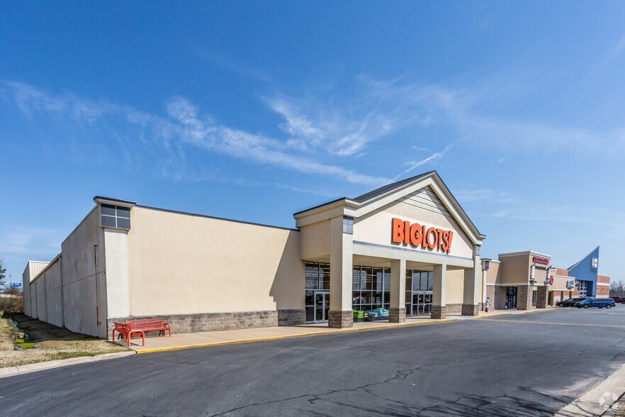 4201-4281 E McCain Blvd, North Little Rock, AR à louer - Photo de l’immeuble – Image 3 sur 11