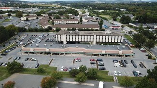 Plus de détails pour 840 N Park Rd, Wyomissing, PA - Local commercial à louer