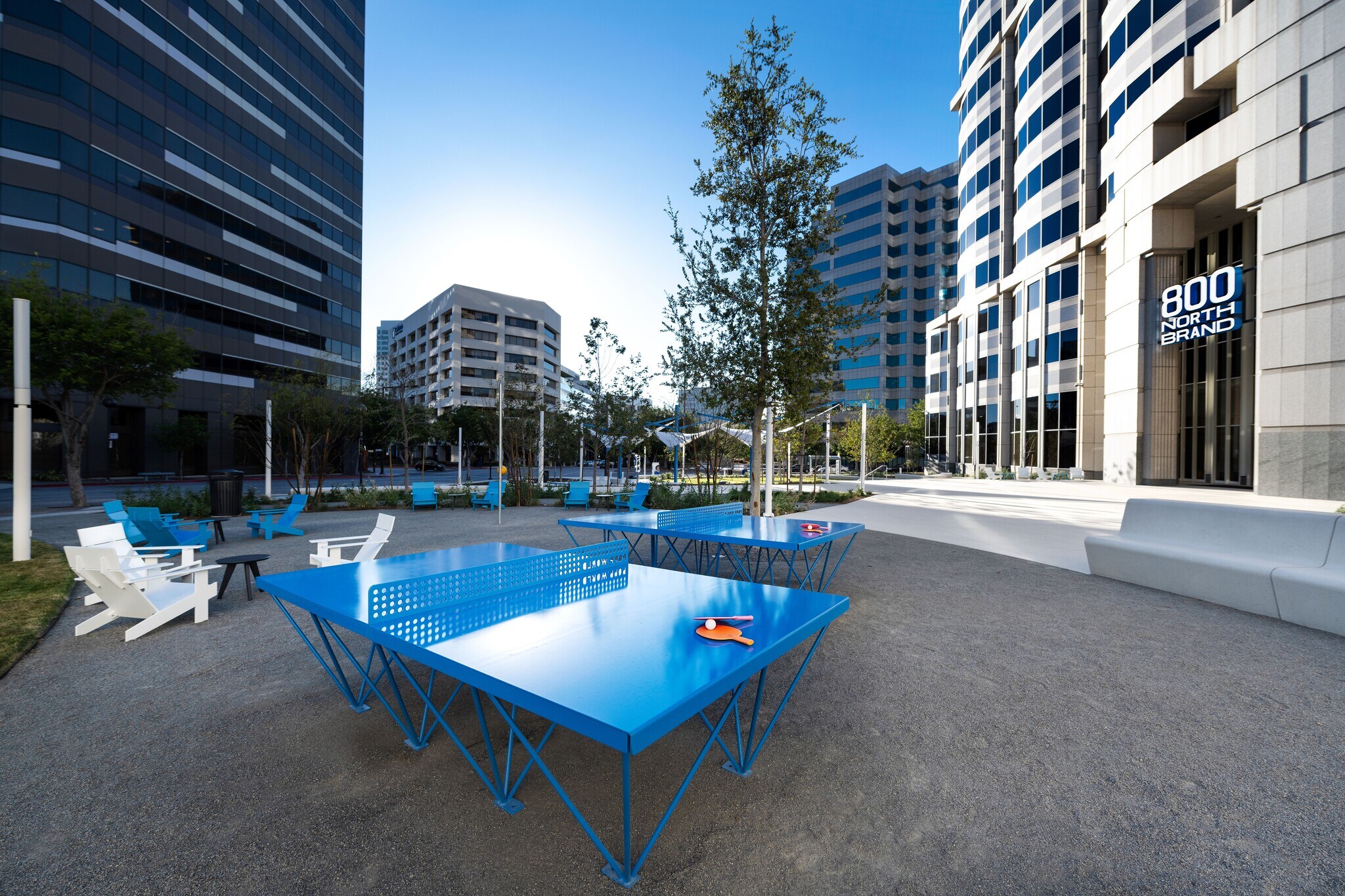 800 N Brand Blvd, Glendale, CA à louer Photo principale– Image 1 sur 9