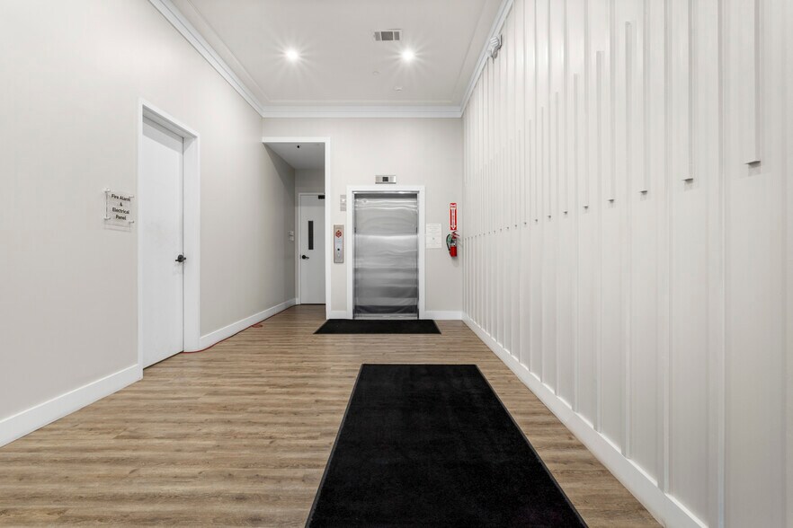 13334 Seaway Rd, Gulfport, MS à louer - Photo de l’immeuble – Image 3 sur 26