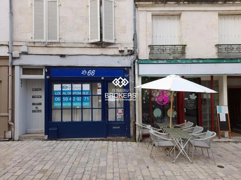 Local commercial dans Orléans à louer - Photo de l’immeuble – Image 2 sur 9