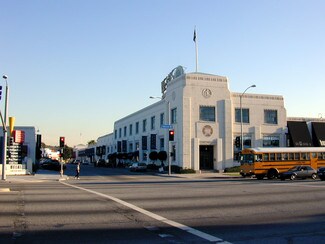 Plus de détails pour 8800-8850 Venice Blvd, Los Angeles, CA - Bureau à louer