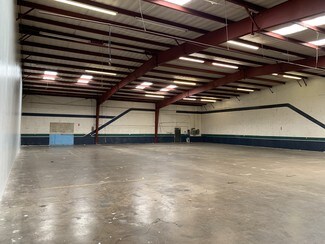 Plus de détails pour 2761 S Great Southwest Pkwy, Grand Prairie, TX - Industriel/Logistique à louer