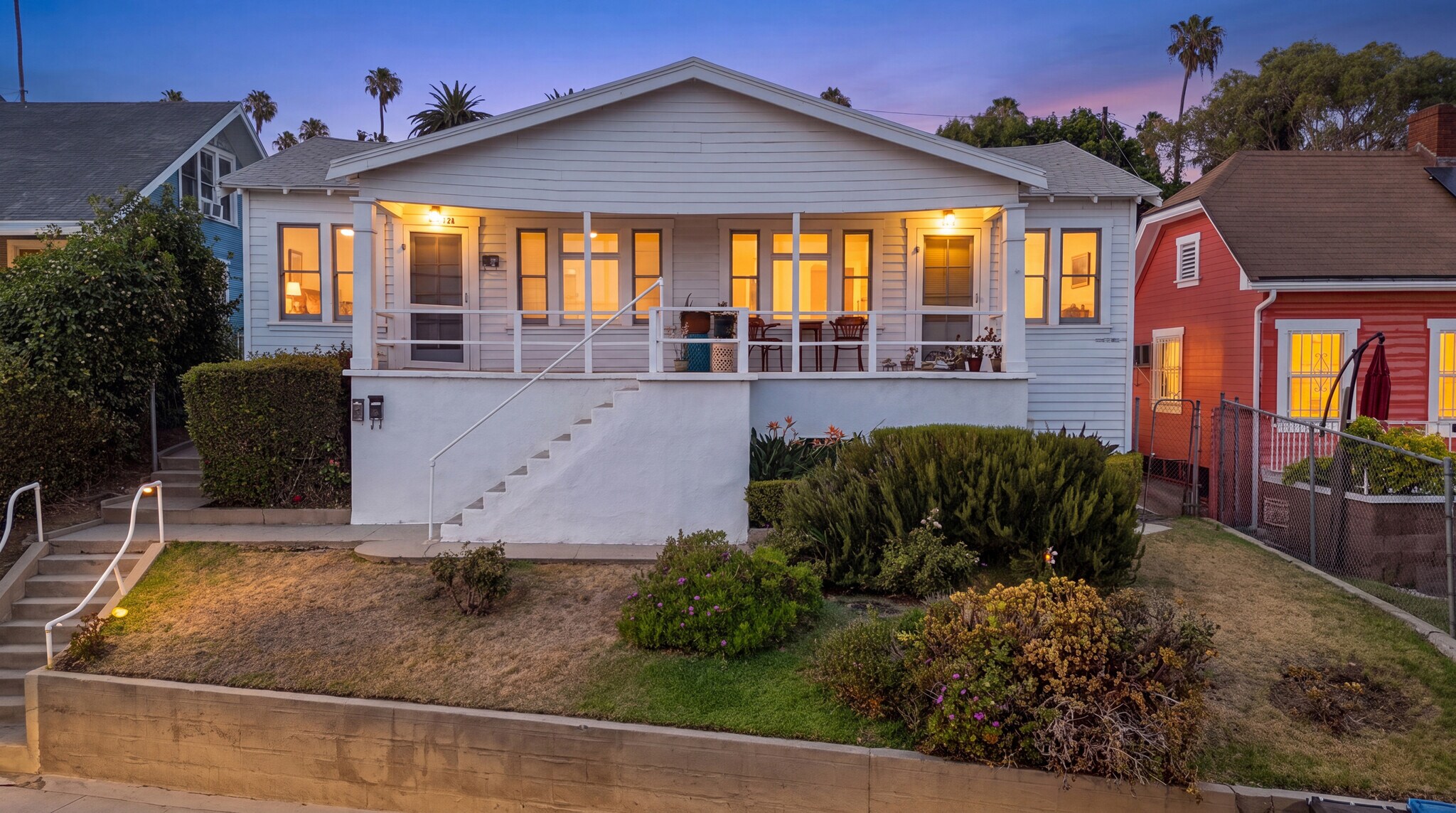 2531 Elsinore St, Los Angeles, CA à vendre Photo de l’immeuble– Image 1 sur 39
