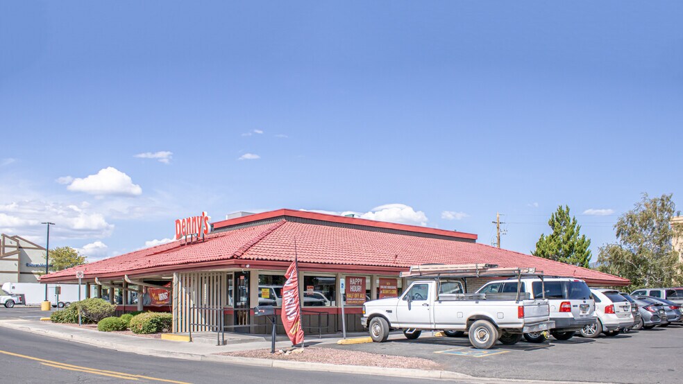 2306 E Lucky Ln, Flagstaff, AZ à vendre - Photo de l’immeuble – Image 3 sur 6