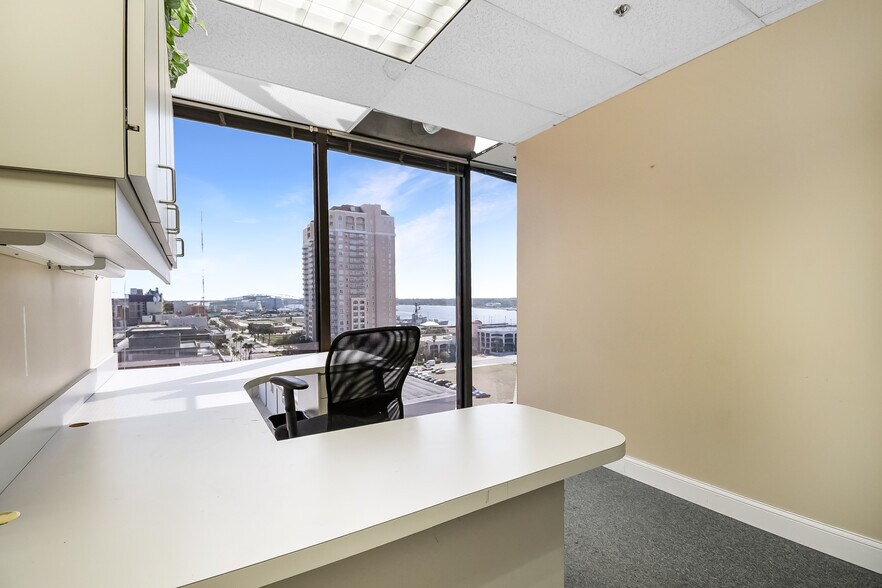 233 E Bay St, Jacksonville, FL à vendre - Photo de l’immeuble – Image 3 sur 12
