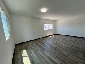 3354-3366 Hancock St, San Diego, CA à louer Photo intérieure– Image 2 sur 8