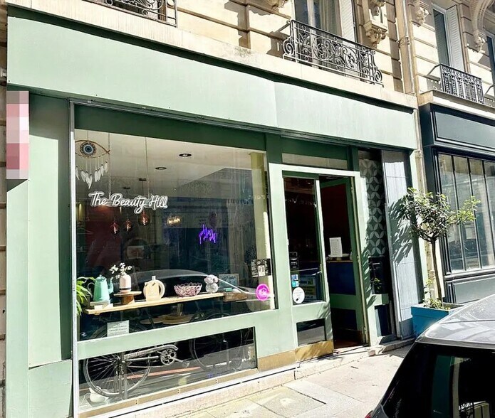 Local commercial dans Paris à louer - Photo de l’immeuble – Image 2 sur 3