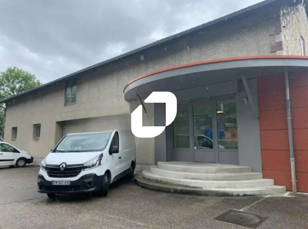 Bureau dans Sassenage à louer Photo de l’immeuble– Image 1 sur 9