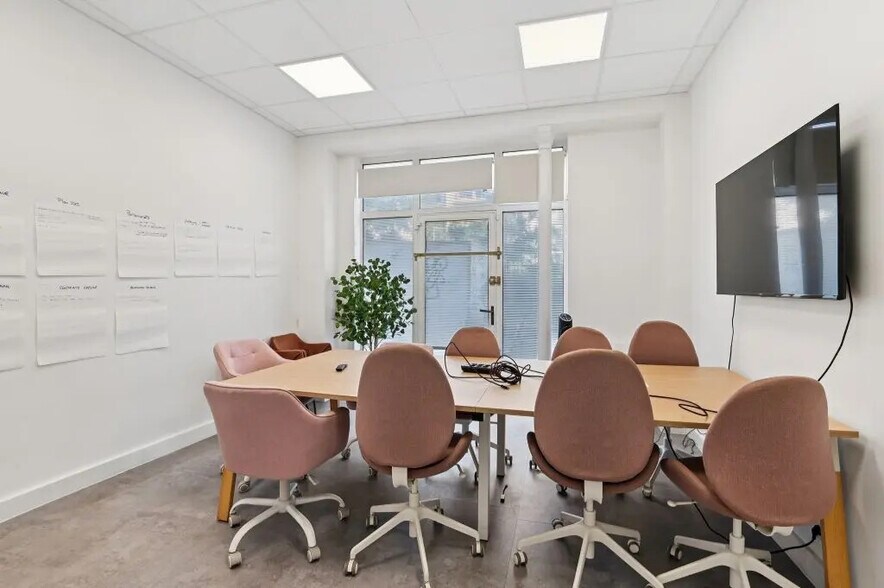 140 Boulevard Pereire, Paris à louer - Photo de l’immeuble – Image 3 sur 9