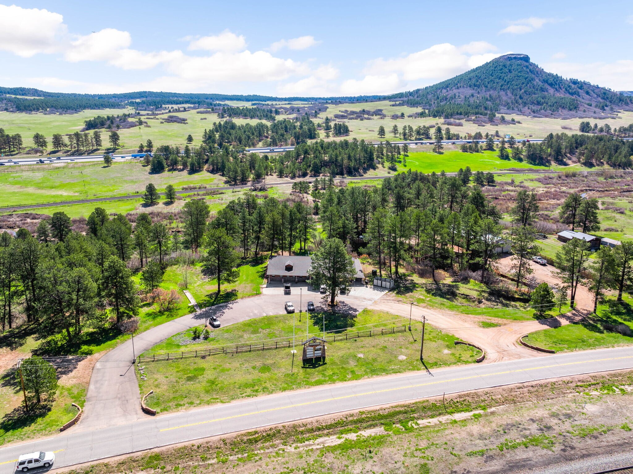 8524 Spruce Mountain Rd, Larkspur, CO à vendre Photo principale– Image 1 sur 8