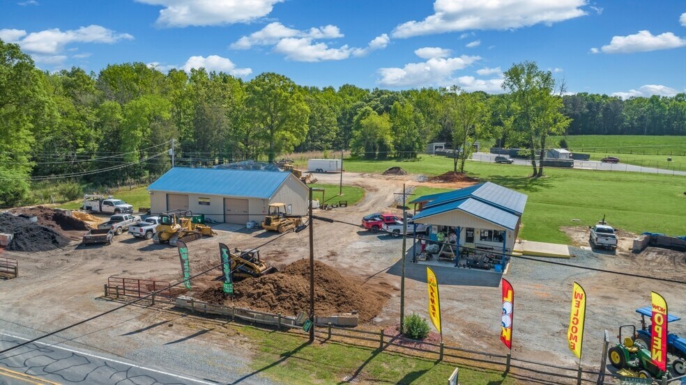 6788 Siler Cty Snow Cp Rd, Siler City, NC à louer - Aérien – Image 3 sur 28