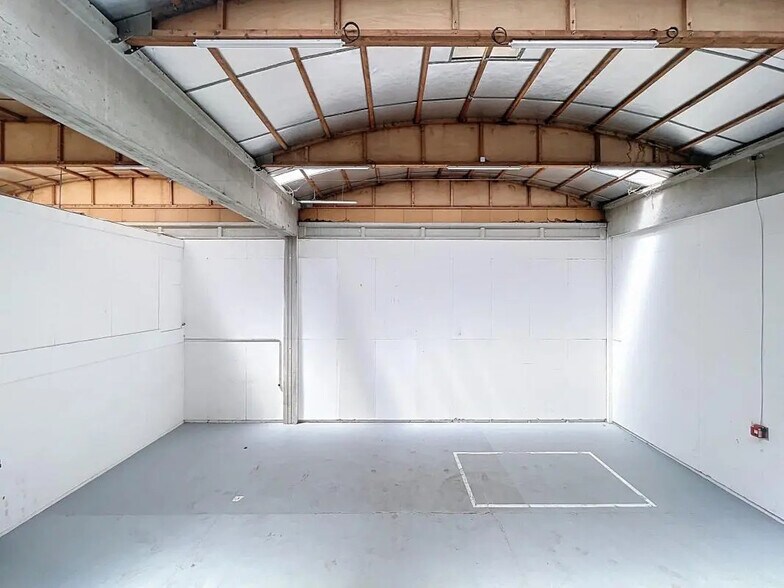 12 Chemin Des Gorges, Dardilly à louer - Photo de l’immeuble – Image 2 sur 12