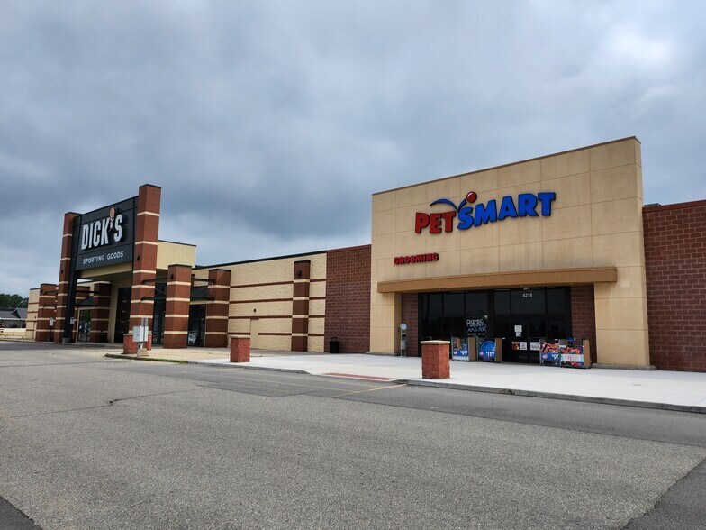 4208 E Blue Grass Rd, Mount Pleasant, MI à louer - Photo de l’immeuble – Image 3 sur 17