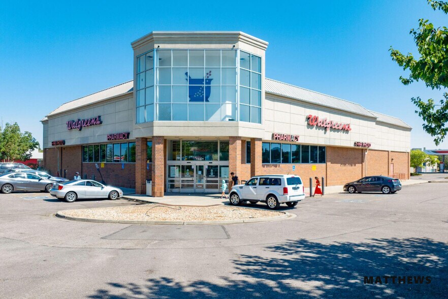 15301 E Iliff Ave, Aurora, CO à vendre - Photo de l’immeuble – Image 1 sur 4