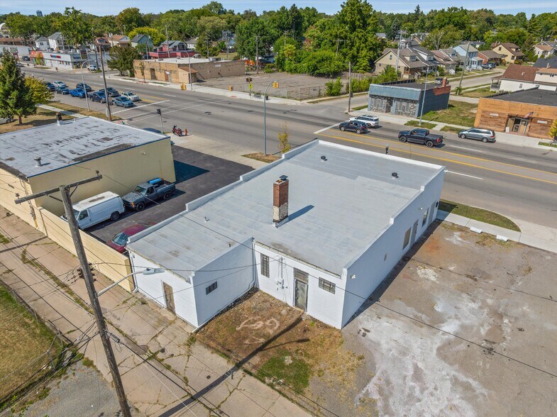 227 Southfield Rd, Ecorse, MI à vendre - Photo de l’immeuble – Image 3 sur 27