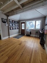 7312 Center St, Mentor, OH à louer Photo intérieure– Image 2 sur 7