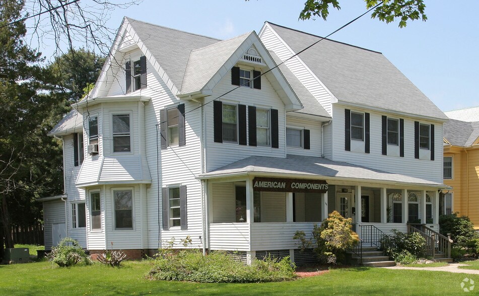 191 Main St, Old Saybrook, CT à louer - Photo de l’immeuble – Image 2 sur 41