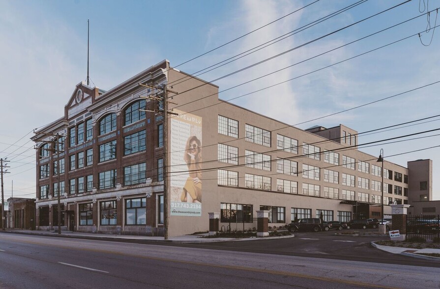 1301 E Washington St, Indianapolis, IN à louer - Photo de l’immeuble – Image 2 sur 3