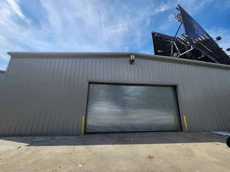 17 Wood St, West Haven, CT à louer - Photo de l’immeuble – Image 2 sur 12