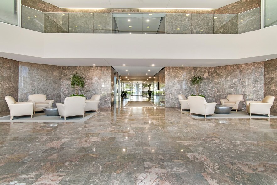 11931 Wickchester Ln, Houston, TX à louer - Photo intérieure – Image 2 sur 12